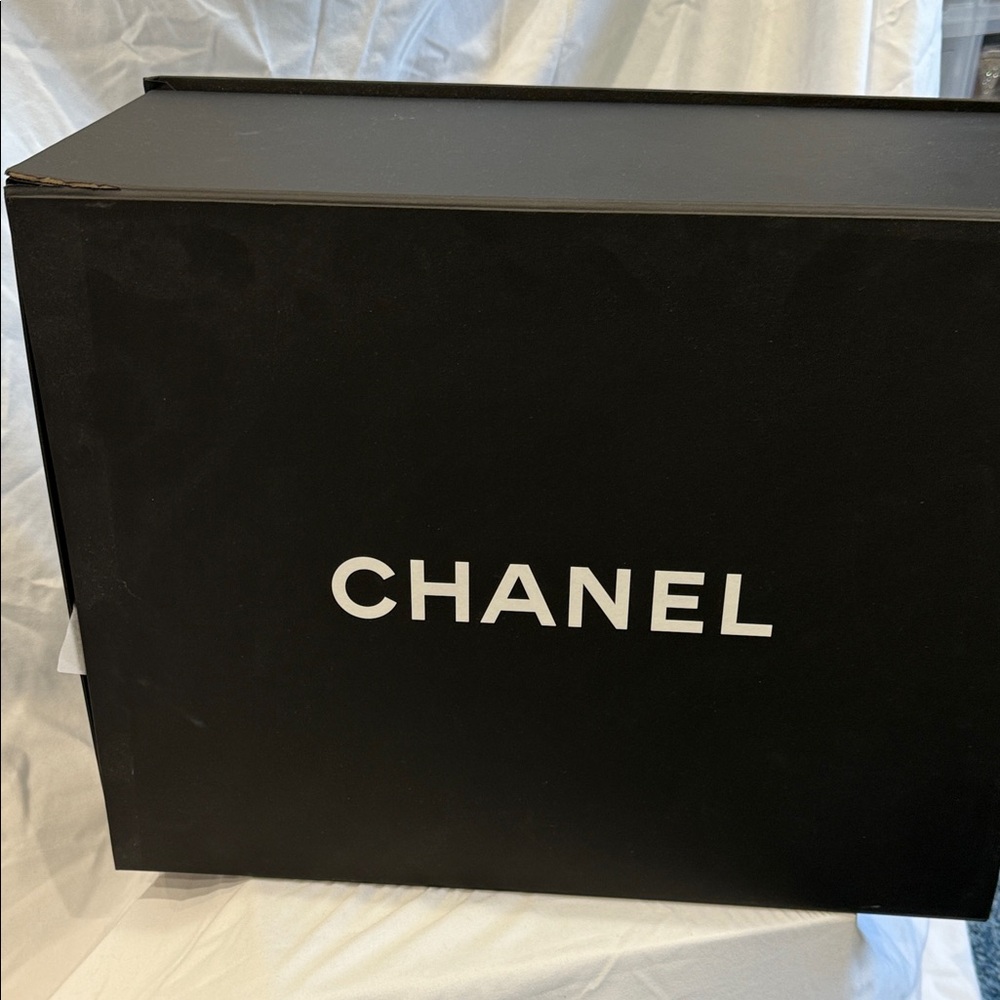 Chanel Cream and Black Tote Bag Set - Picture 7 of 8